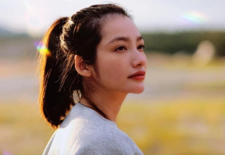 Mỹ nh&acirc;n Việt đầu ti&ecirc;n lọt top 100 gương mặt đẹp nhất thế giới giờ ra sao? - Ảnh 2.