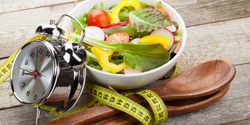 Bí quyết giúp bạn thoải mái ăn Tết mà cơ thể không gây tích mỡ, tăng cân - Ảnh 2.