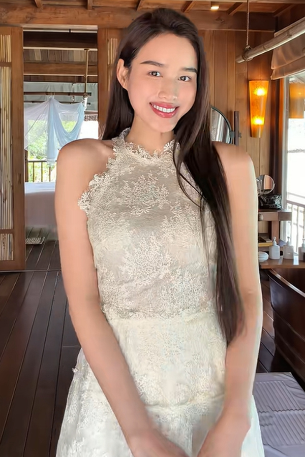 Nhan sắc tr&ograve;n đầy của Đỗ Thị H&agrave; sau khi lấy chồng thiếu gia qu&ecirc; Quảng Trị - Ảnh 3.