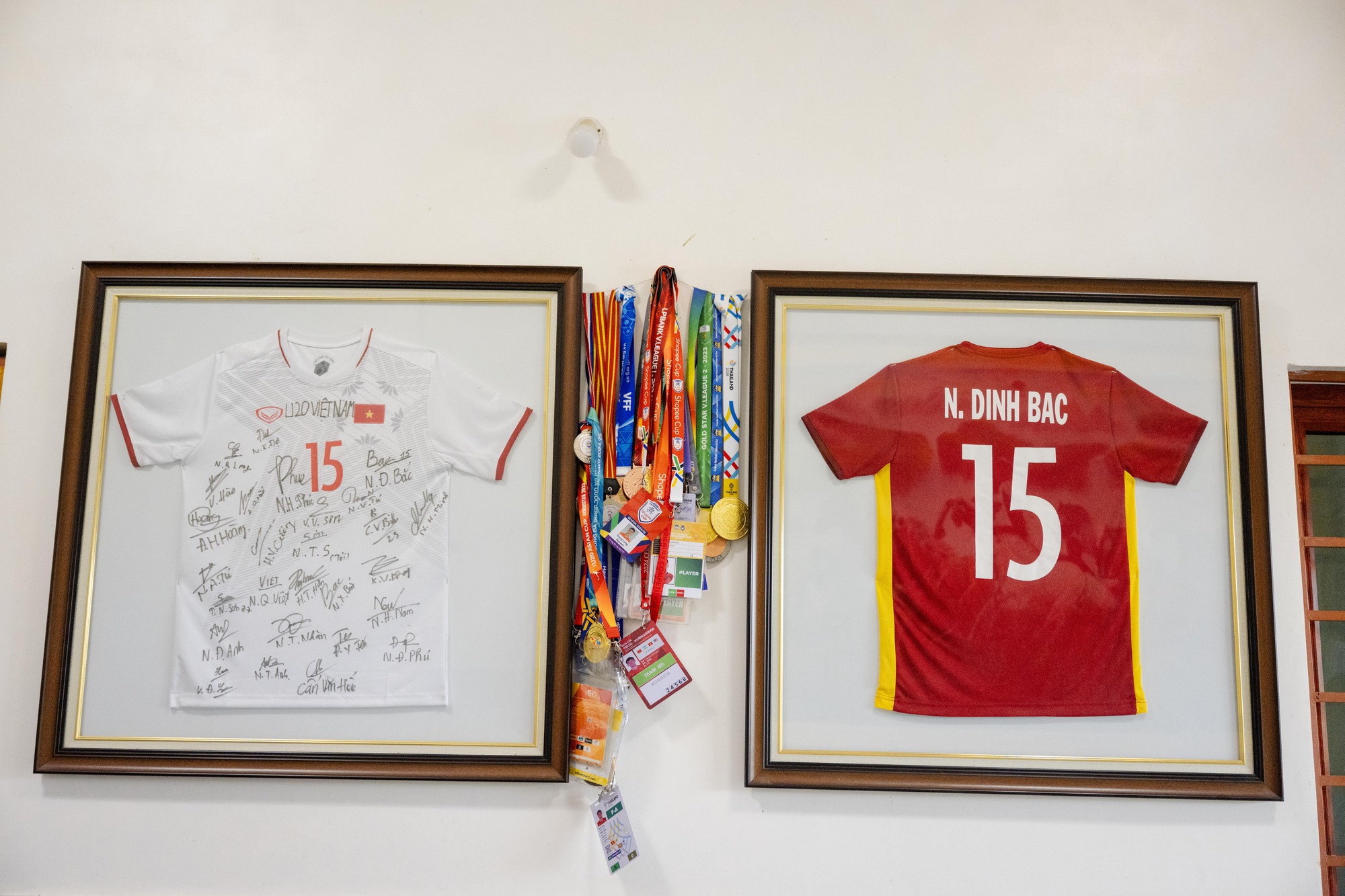 Đ&igrave;nh Bắc v&agrave; Ng&ocirc;i nh&agrave; giản dị 37 tỷ như cung điện ở Nghệ An - Ảnh 9.