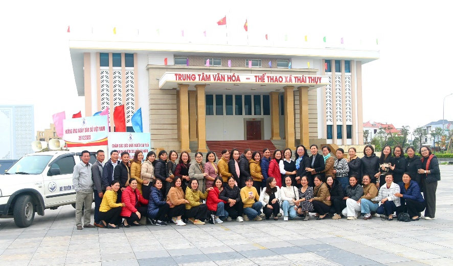 Hưng Yên: Dấu ấn công tác dân số vùng biển và ven biển năm 2025 - Ảnh 4. Hưng Yên: Dấu ấn công tác dân số vùng biển và ven biển năm 2025 - Ảnh 4.