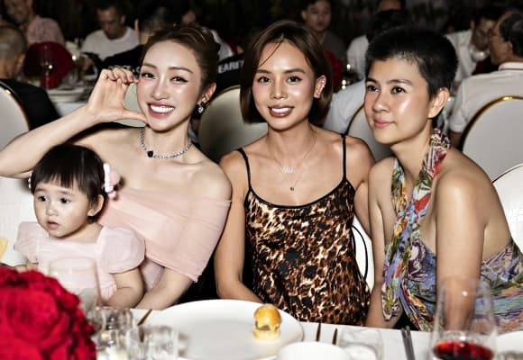 Kim thư từ bỏ h&agrave;o quang showbiz để theo đuổi đam m&ecirc; ẩm thực v&agrave; nấu ăn - Ảnh 1.