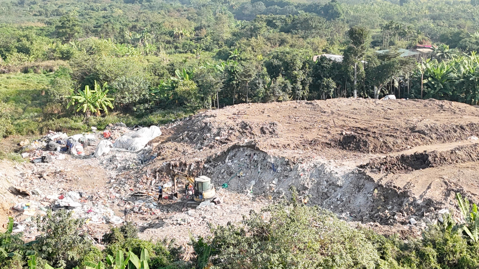 H&agrave; Nội khởi tố 3 gi&aacute;m đốc c&ocirc;ng ty m&ocirc;i trường g&acirc;y &ocirc; nhiễm m&ocirc;i trường lớn - Ảnh 1.