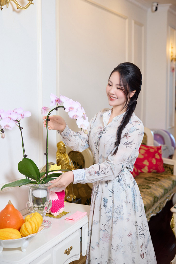 BTV Thụy V&acirc;n được mẹ ruột hỗ trợ chuẩn bị Tết nguy&ecirc;n đ&aacute;n như thế n&agrave;o? - Ảnh 2.