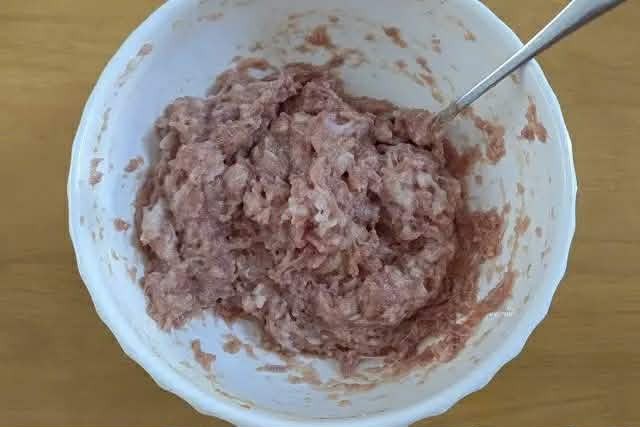 Đừng làm chả lá lốt theo cách cũ nữa, thử ngay công thức mới toanh này ăn siêu ngon lại giòn rụm cực đã- Ảnh 3. Đừng làm chả lá lốt theo cách cũ nữa, thử ngay công thức mới toanh này ăn siêu ngon lại giòn rụm cực đã- Ảnh 3.