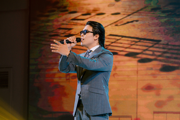 Nhạc sĩ 'Phố không mùa' 10 năm trở lại với tuyên ngôn: 'Đến với cuộc đời không phải để làm giàu hay làm màu' - Ảnh 2. Nhạc sĩ 'Phố không mùa' 10 năm trở lại với tuyên ngôn: 'Đến với cuộc đời không phải để làm giàu hay làm màu' - Ảnh 2.