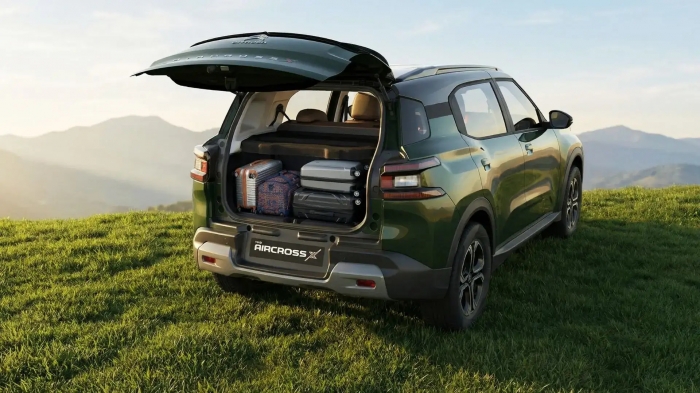 SUV cỡ nhỏ 309 triệu đồng đẹp long lanh trang bị công nghệ hiện đại, trợ lý ảo CARA AI, rẻ hơn Kia Morning, Hyundai Grandi 10 khiến thị trường 'dậy sóng' - Ảnh 5. SUV cỡ nhỏ 309 triệu đồng đẹp long lanh trang bị công nghệ hiện đại, trợ lý ảo CARA AI, rẻ hơn Kia Morning, Hyundai Grandi 10 khiến thị trường 'dậy sóng' - Ảnh 5.