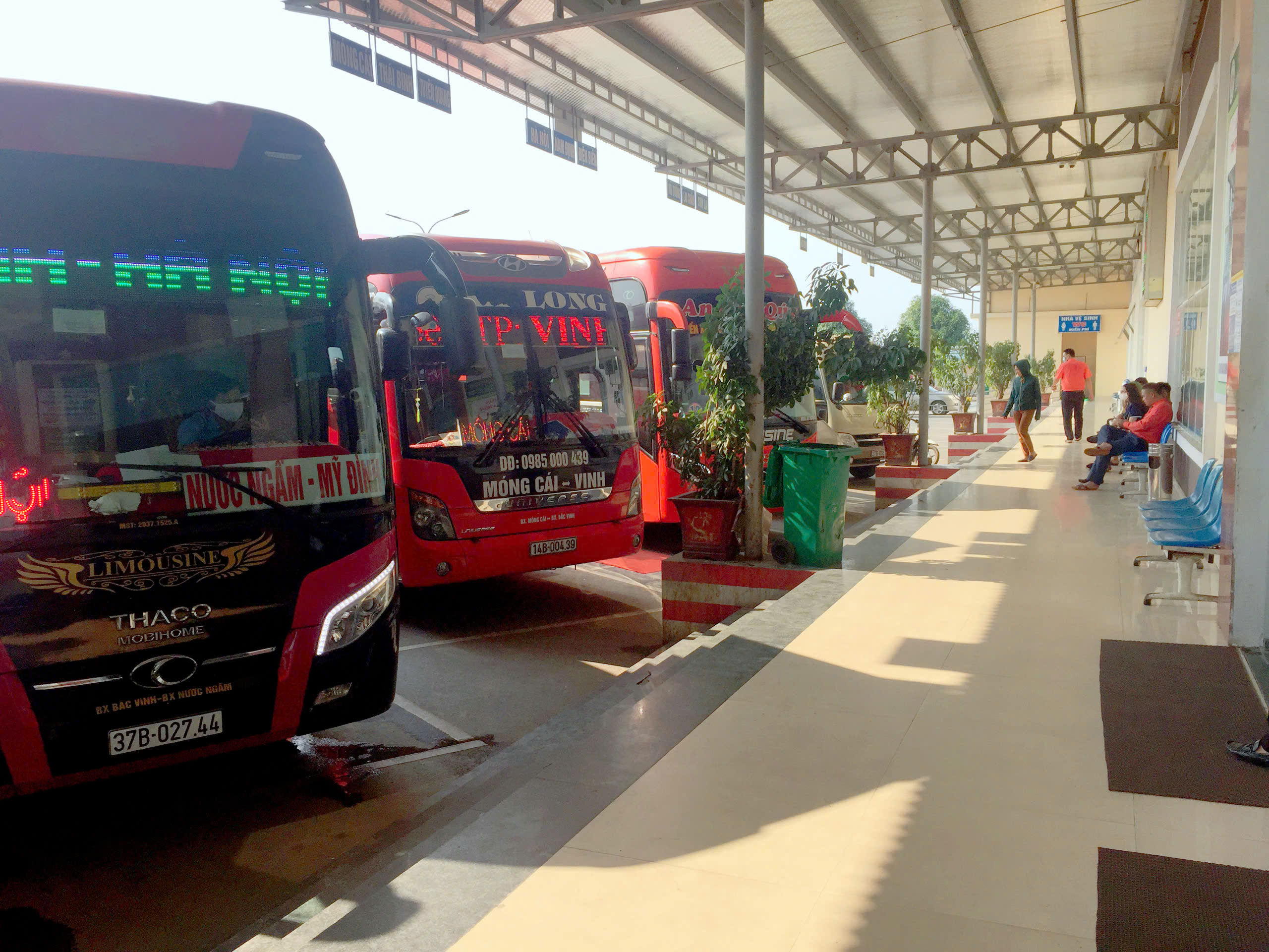 Nhiều chiêu trò lừa đảo đặt vé xe Tết qua mạng - Ảnh 1. Nhiều chiêu trò lừa đảo đặt vé xe Tết qua mạng - Ảnh 1.