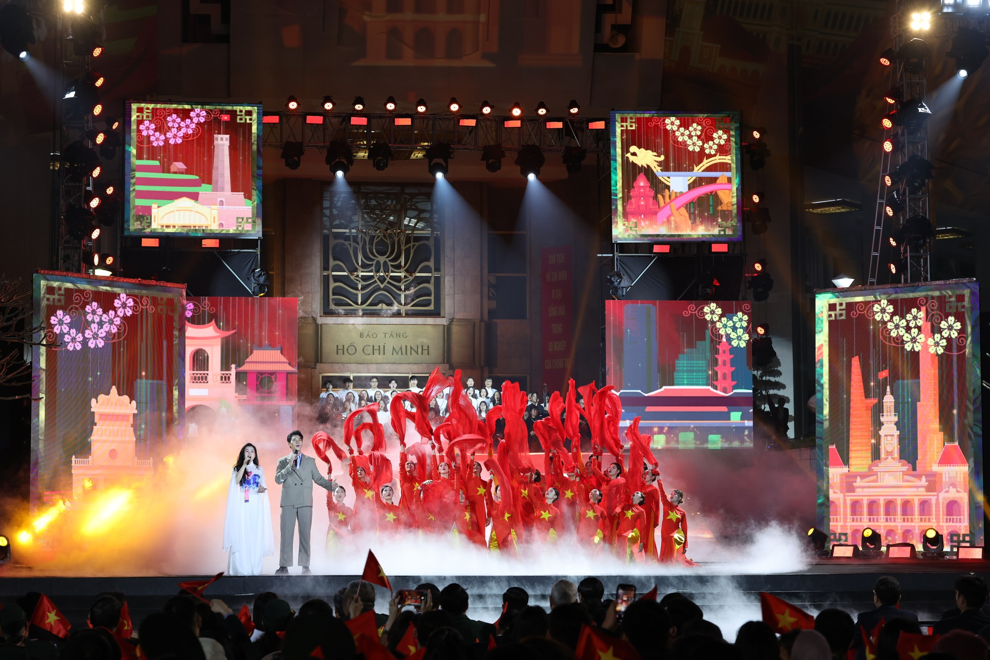 Cầu truyền hình “Hai tay xây dựng một sơn hà”: Xúc động và tự hào!- Ảnh 11. Cầu truyền hình “Hai tay xây dựng một sơn hà”: Xúc động và tự hào!- Ảnh 11.