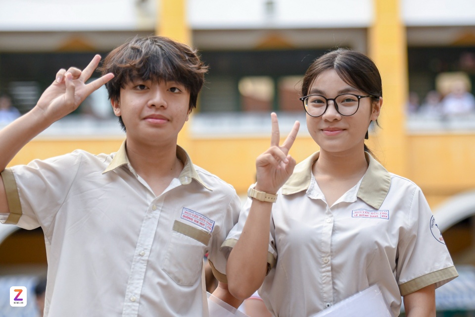 Đ&atilde; c&oacute; 16 tỉnh, th&agrave;nh c&ocirc;ng bố m&ocirc;n thi v&agrave;o lớp 10 - Ảnh 1.