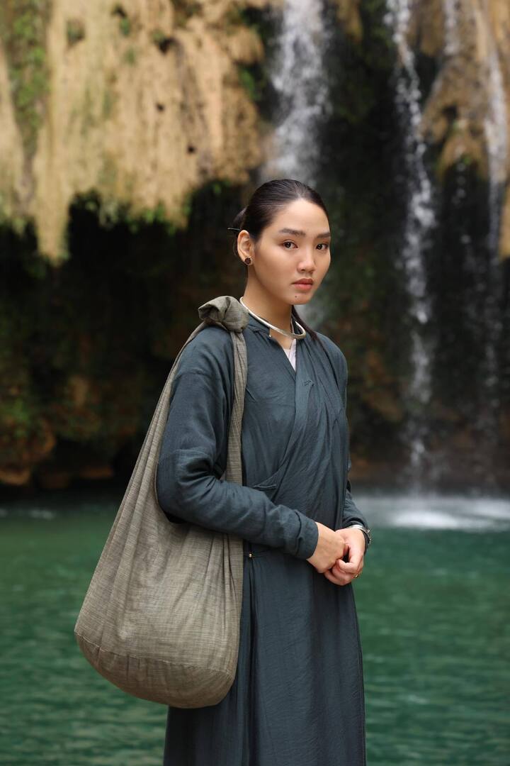 'Mỹ nh&acirc;n trăm tỷ' 18 tuổi đ&oacute;ng ch&iacute;nh trong phim Tết của Trường Giang l&agrave; ai? - Ảnh 5.