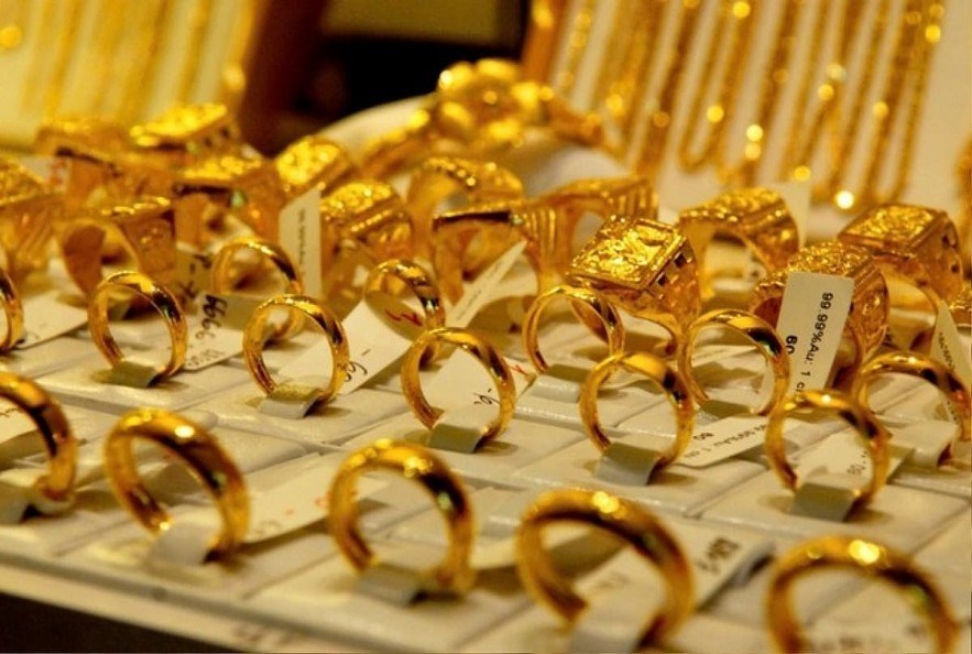 Gi&aacute; v&agrave;ng h&ocirc;m nay 5 / 1: Cập nhật gi&aacute; v&agrave;ng SJC , nhẫn Bảo T&iacute;n , Doji , Ph&uacute; Q&uacute;y - Ảnh 1.