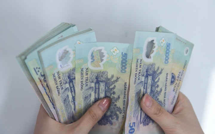 Biến động l&atilde;i suất Agribank, Vietcombank, BIDV, Vietinbank mới nhất: Gửi 1 tỷ đồng ở đ&acirc;u để c&oacute; l&atilde;i cao nhất?