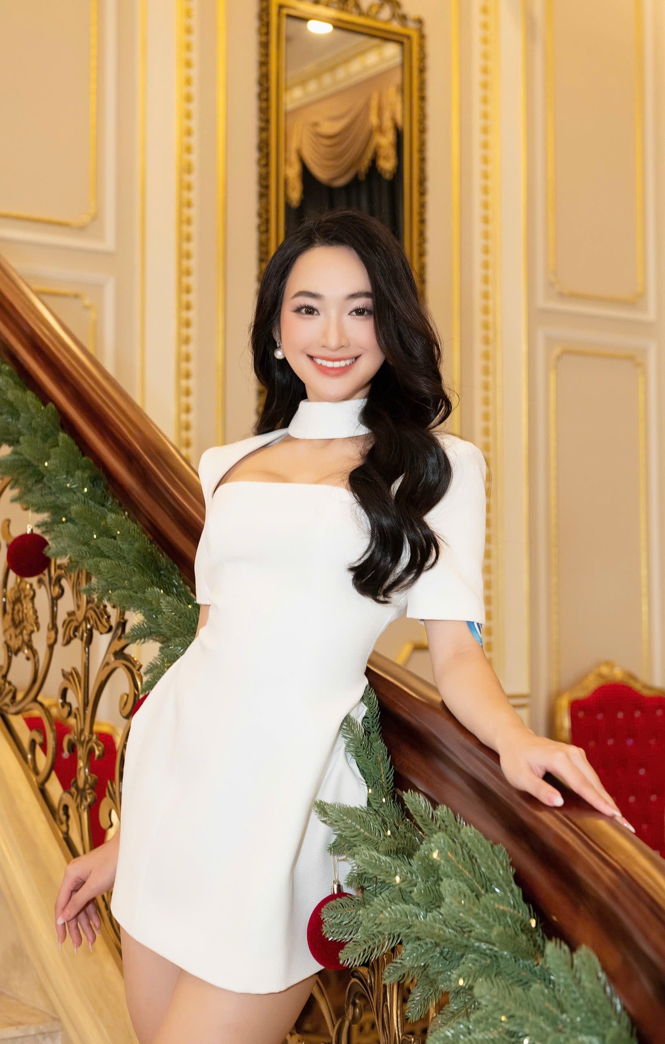 Nữ BTV vũ thủy ti&ecirc;n qu&ecirc; Bắc Ninh: Ứng vi&ecirc;n s&aacute;ng gi&aacute; tại Miss World Vietnam 2025 - Ảnh 5.