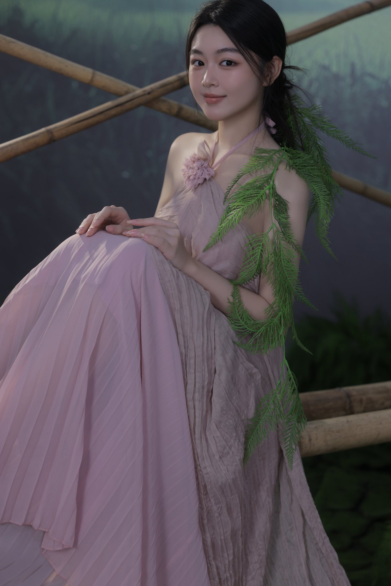 Lọ Lem - con g&aacute;i MC Quyền Linh g&acirc;y thương nhớ với &aacute;o yếm c&aacute;ch điệu - Ảnh 6.