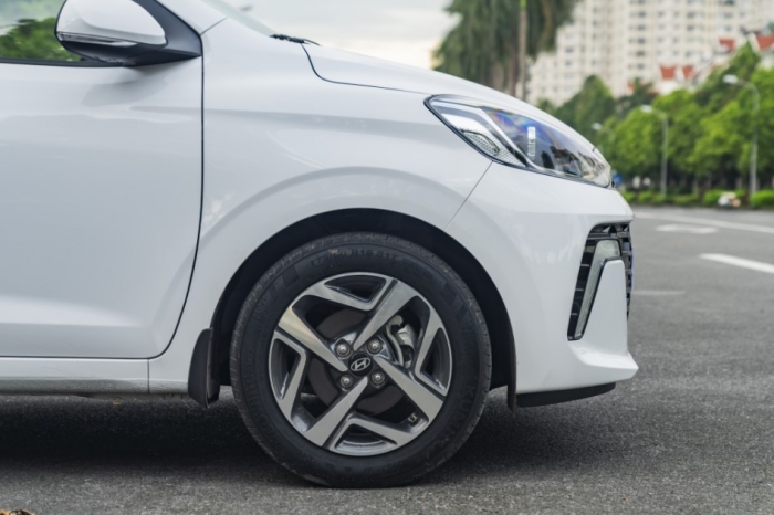 Gi&aacute; lăn b&aacute;nh Hyundai Grand i10 giảm s&acirc;u , cạnh tranh Kia Morning Trong ph&acirc;n kh&uacute;c hạng A - Ảnh 3.
