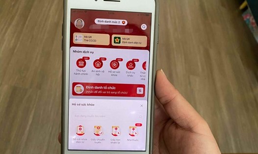 H&agrave;ng triệu người d&acirc;n đ&oacute;n tin vui, từ 2026, đi kh&aacute;m chữa bệnh chỉ cần mở VNeID - Ảnh 1.