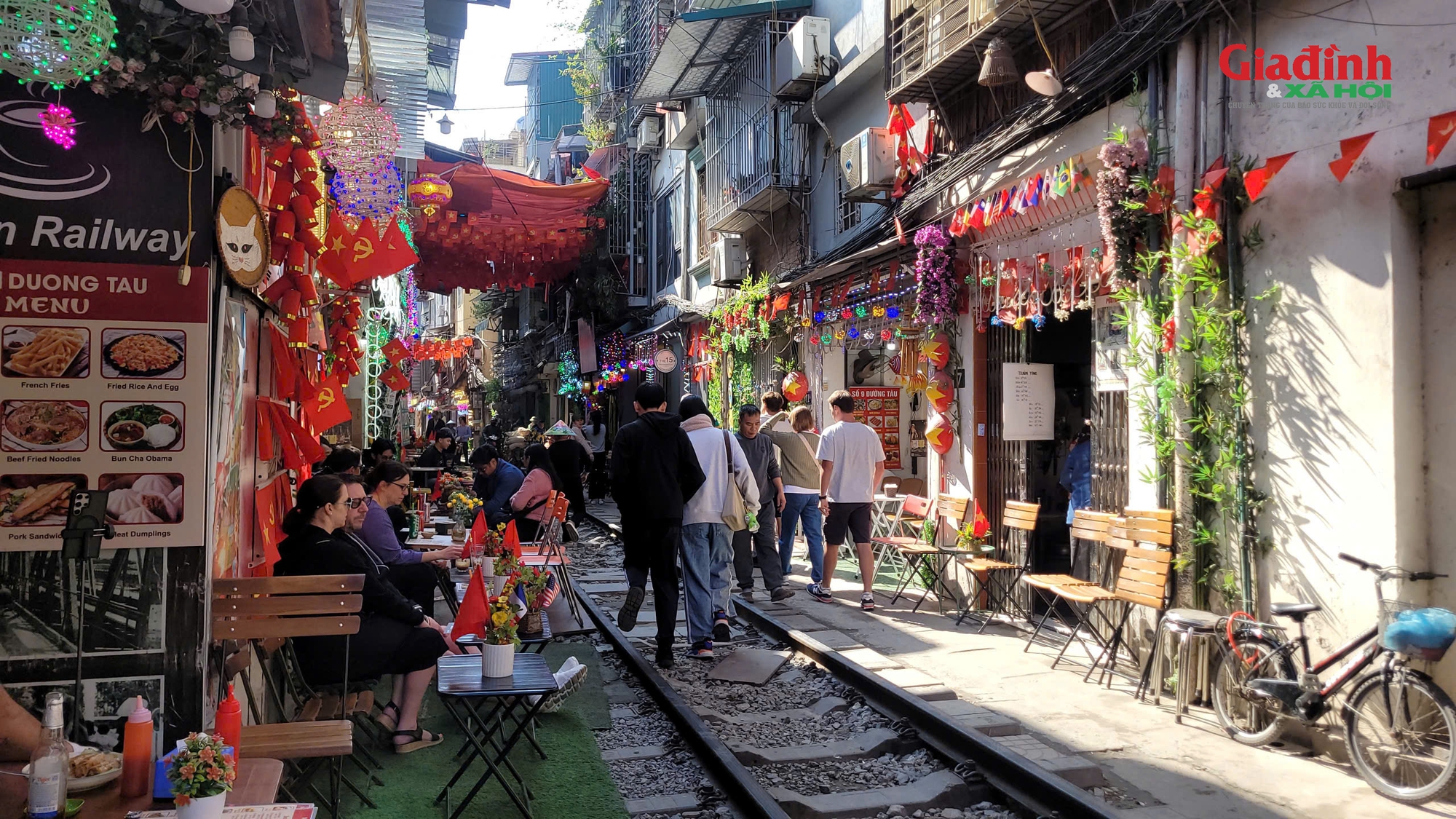 Điều chỉnh chạy t&agrave;u H&agrave; Nội th&uacute;c đẩy an to&agrave;n giao th&ocirc;ng v&agrave; cải thiện đời sống người d&acirc;n - Ảnh 5.