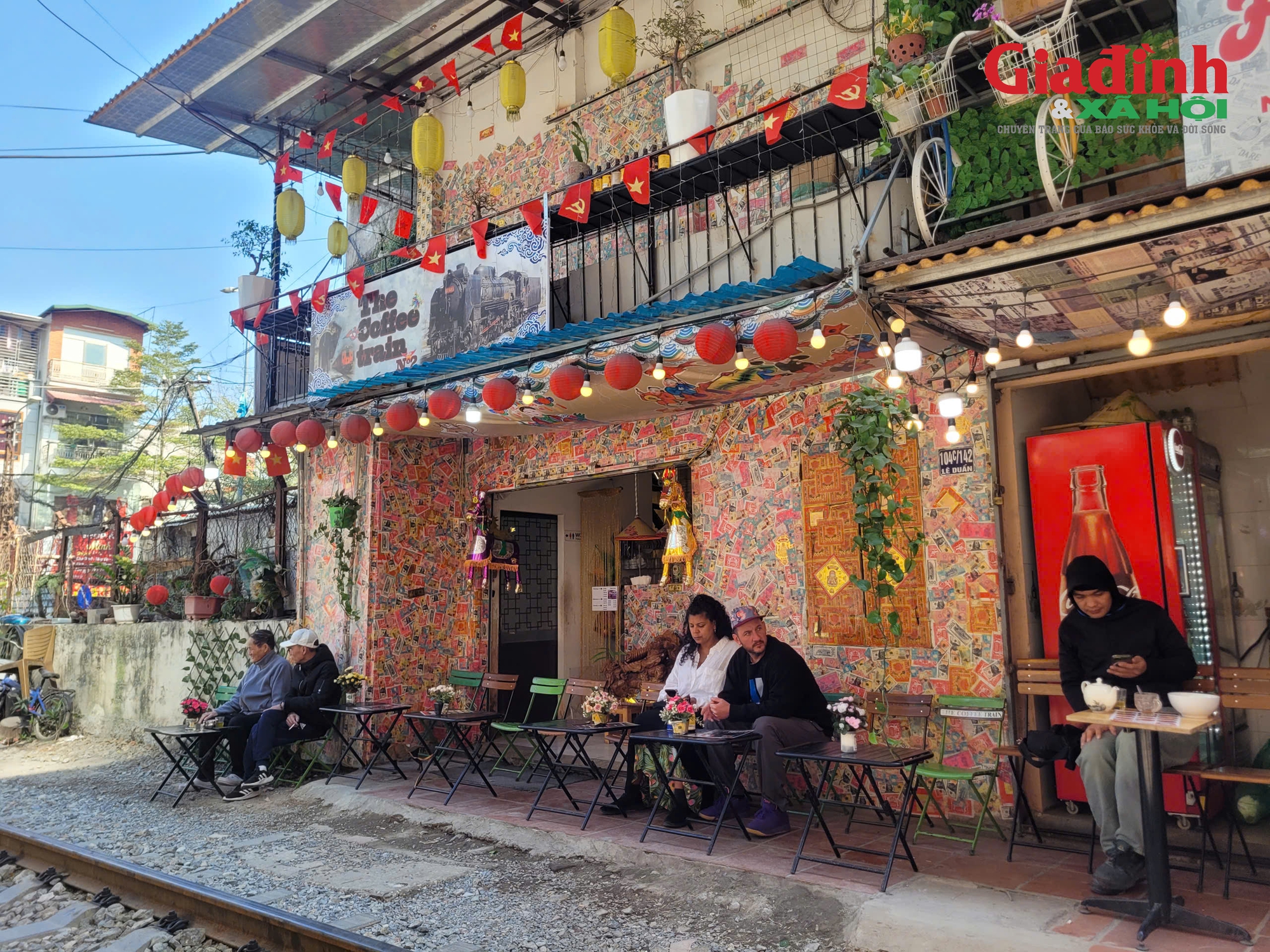 Điều chỉnh chạy t&agrave;u H&agrave; Nội th&uacute;c đẩy an to&agrave;n giao th&ocirc;ng v&agrave; cải thiện đời sống người d&acirc;n - Ảnh 6.