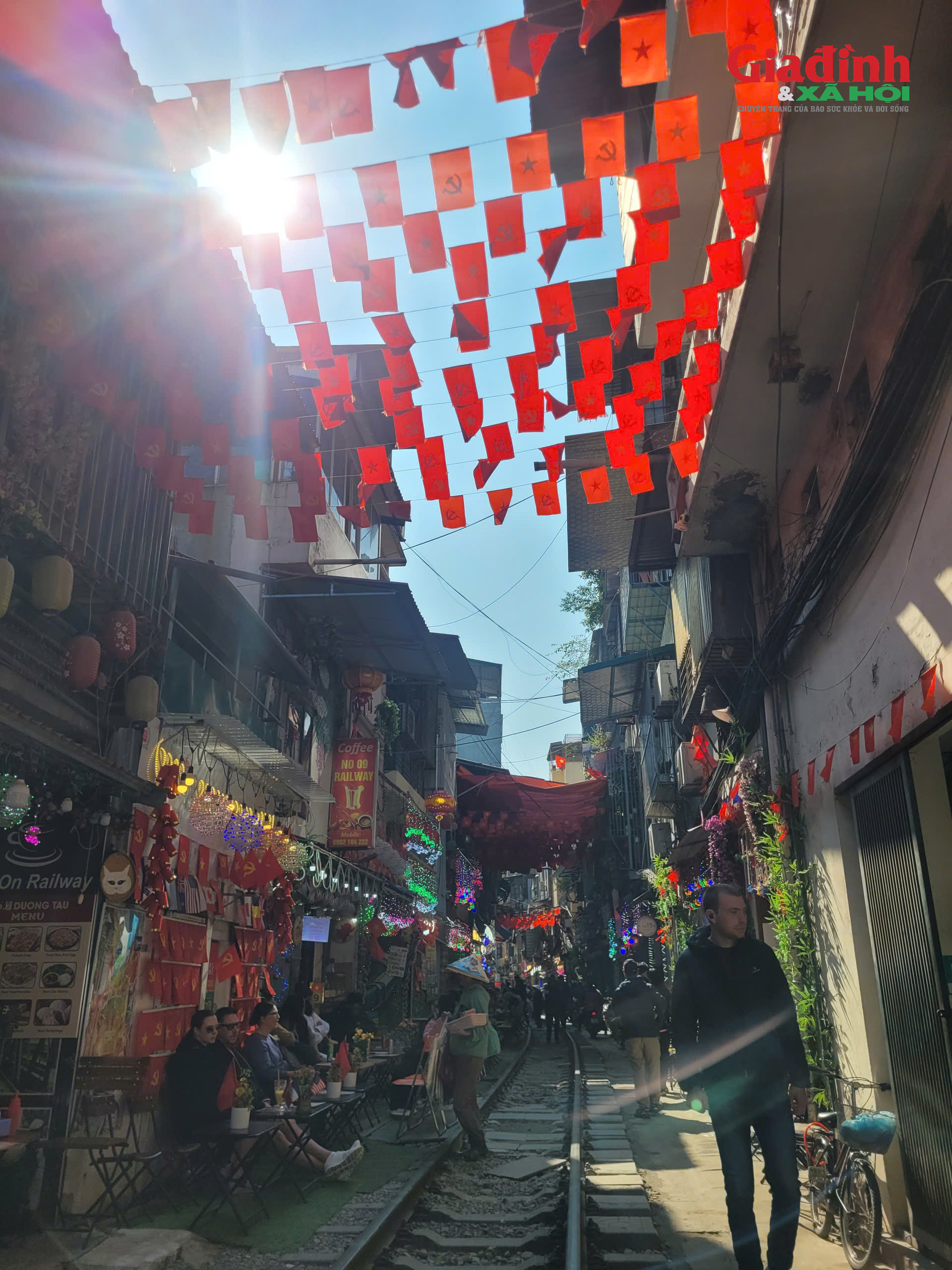 Điều chỉnh chạy t&agrave;u H&agrave; Nội th&uacute;c đẩy an to&agrave;n giao th&ocirc;ng v&agrave; cải thiện đời sống người d&acirc;n - Ảnh 8.