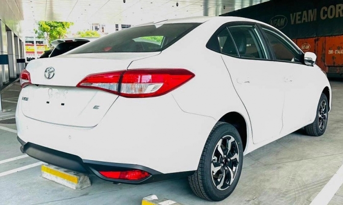Gi&aacute; lăn b&aacute;nh Toyota Vios giảm kỷ lục , cạnh tranh với Hyundai Accent v&agrave; Honda City - Ảnh 3.