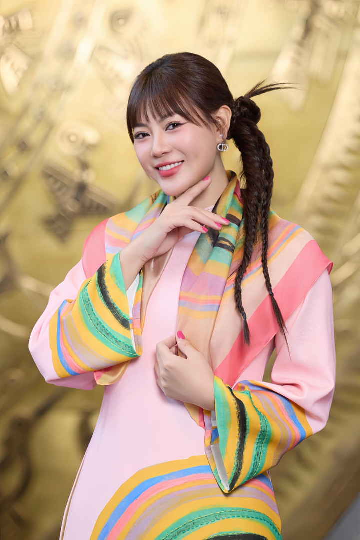 Nữ phản diện 'Thi&ecirc;n đường m&aacute;u': Từng gi&agrave;nh &Aacute; hậu, l&agrave; mỹ nh&acirc;n phim giờ v&agrave;ng VTV - Ảnh 6.