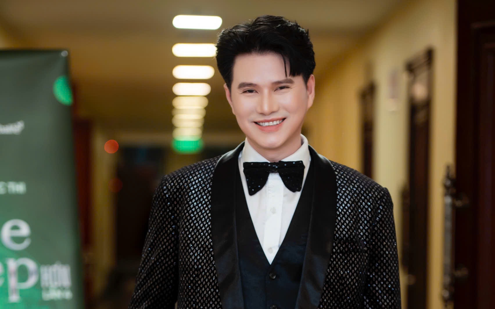 MC Vũ Mạnh Cường tiết lộ điều kh&oacute; nhất khi dẫn 'Tổ quốc trong tim' - Ảnh 1.