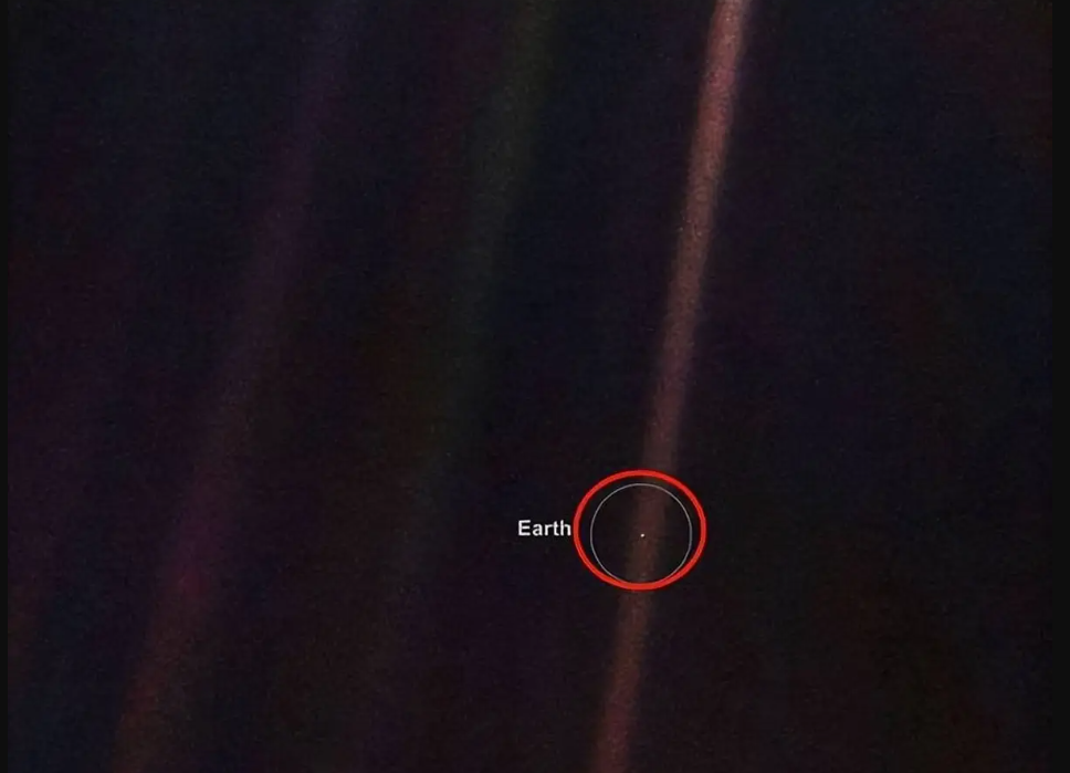 C&aacute;ch Tr&aacute;i Đất 23,1 tỷ km, t&agrave;u Voyager gửi ảnh g&acirc;y chấn động: Nh&acirc;n loại c&oacute; thể kh&ocirc;ng phải sự sống duy nhất - Ảnh 3.