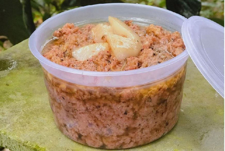 3 mối nguy tiềm ẩn khi lỡ ăn pate chế biến từ thịt lợn bệnh - Ảnh 1.