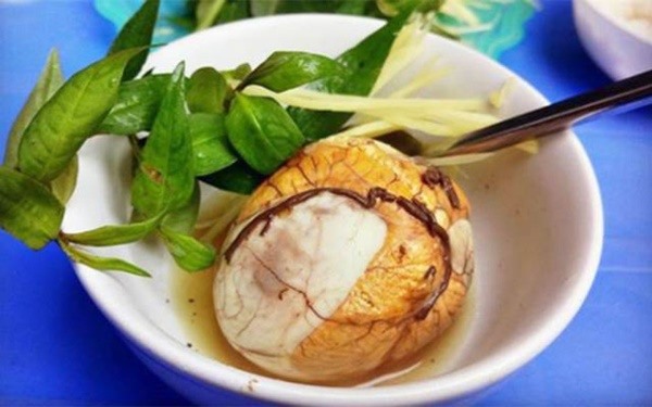 Trứng vịt lộn n&ecirc;n ăn v&agrave;o buổi s&aacute;ng hay tối để tốt cho sức khỏe? - Ảnh 3.