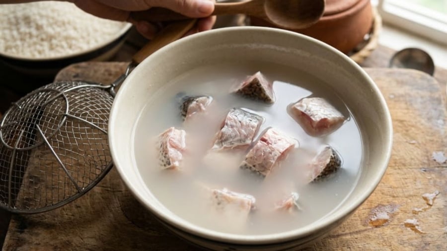 C&aacute;ch vo gạo đ&uacute;ng để giảm tạp chất , vi nhựa v&agrave; asen Hiệu quả - Ảnh 6.
