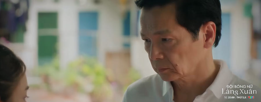 Đội b&oacute;ng nữ l&agrave;ng Xu&acirc;n - Tập 8: Minh theo bố về nh&agrave;, giấc mơ th&agrave;nh lập đội b&oacute;ng th&agrave;nh sự thật - Ảnh 2.
