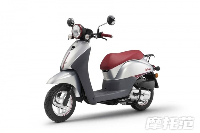 Xe ga 125cc của Honda gi&aacute; 24 , 5 triệu đồng: Thiết kế độc đ&aacute;o , số lượng c&oacute; hạn - Ảnh 3.