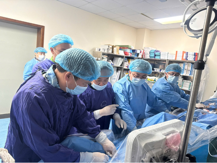 65 năm B&aacute;o Sức khỏe & Đời sống: Cầu nối &yacute; Đảng - l&ograve;ng D&acirc;n trong truyền th&ocirc;ng ch&iacute;nh s&aacute;ch y tế - Ảnh 2.
