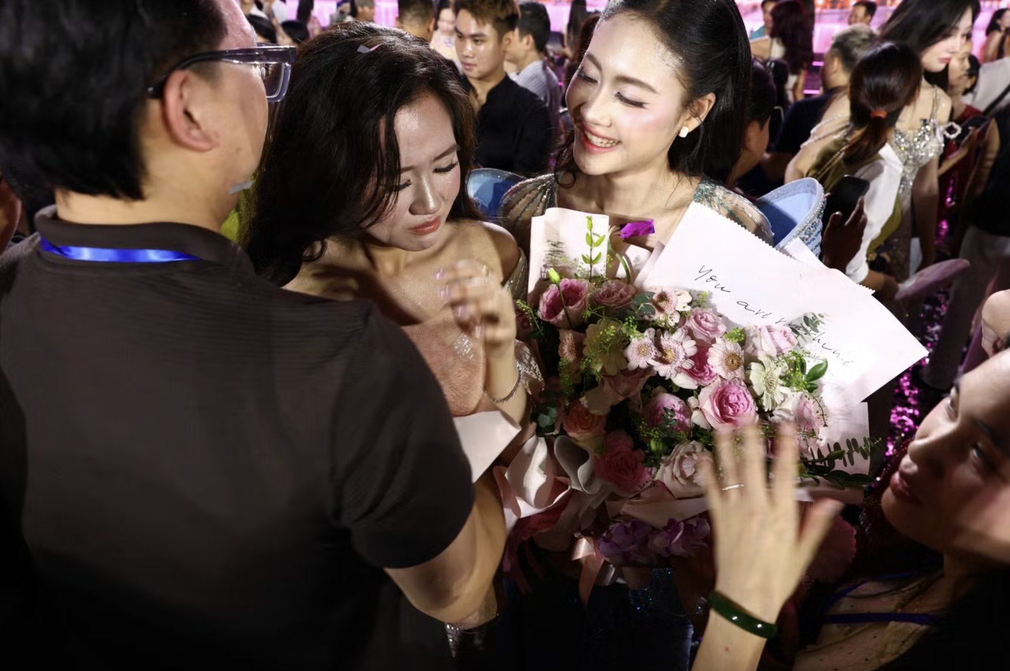 Giọt nước mắt và nụ cười của 28 thí sinh Hoa hậu Việt Nam 2026 - Ảnh 13.