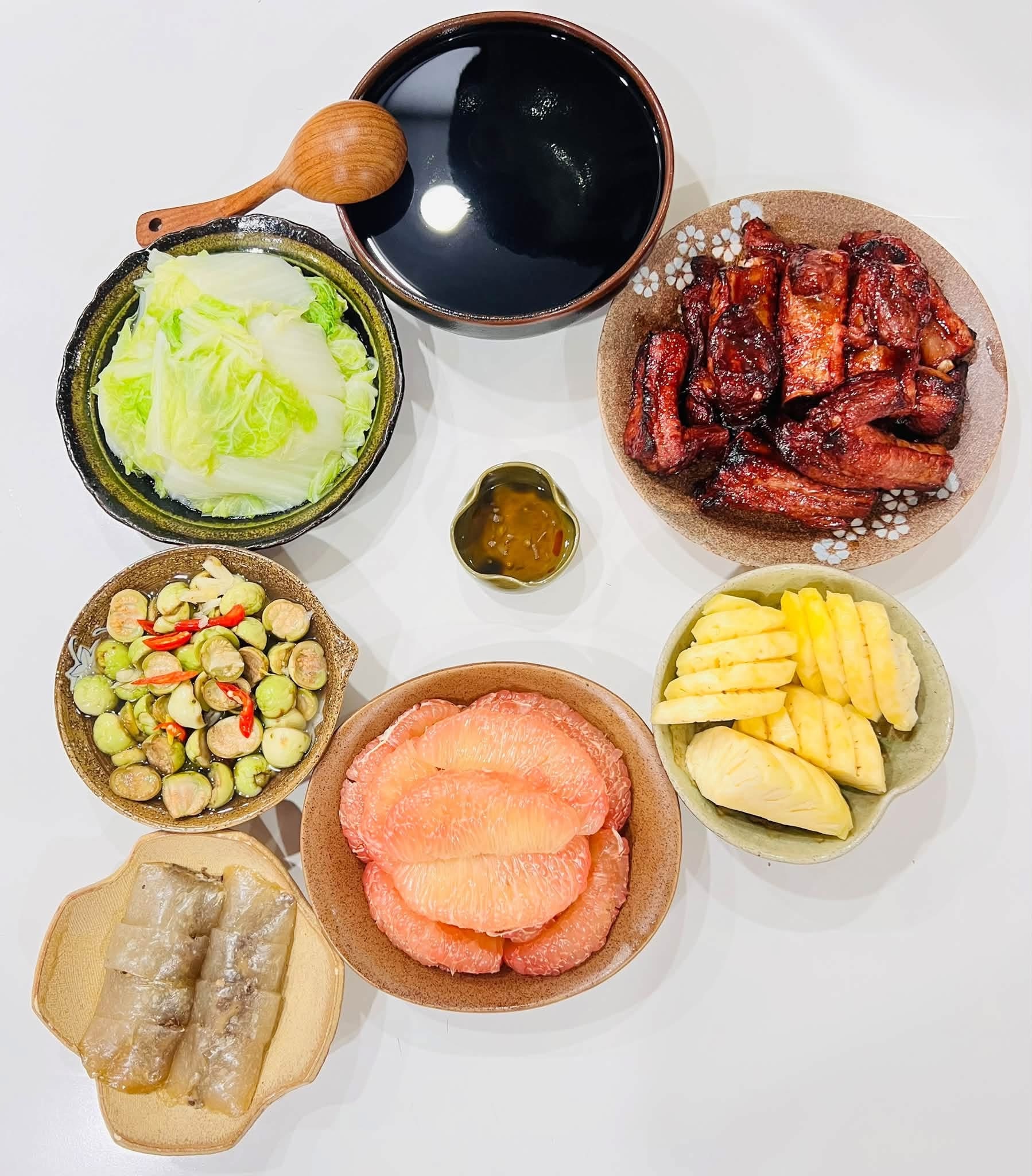 Mẹ đảm H&agrave; Nội chia sẻ những m&acirc;m cơm gia đ&igrave;nh giản dị, đọc t&acirc;m sự về con mới thấy thấm th&iacute;a - Ảnh 14.