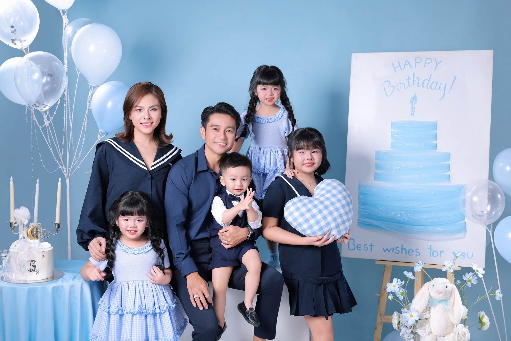 Con trai út Vân Trang tuổi 2: Chúc mừng sinh nhật đáng nhớ và bộ ảnh đẹp - Ảnh 1.