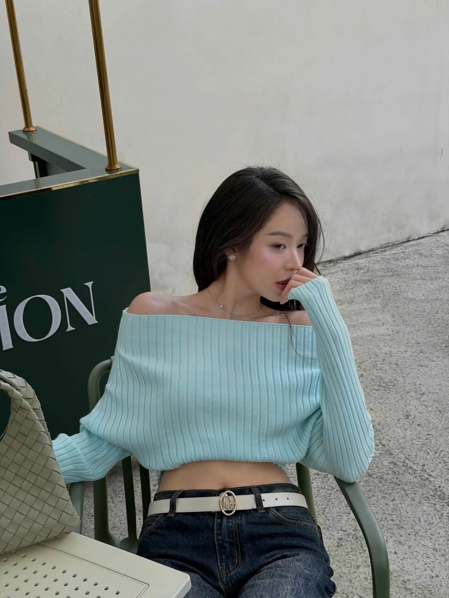 Thanh thủy khoe sắc vóc tuổi 25 với phong cách thời trang trẻ trung và cuốn hút - Ảnh 5.