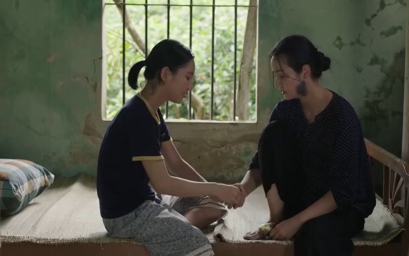 Căn nh&agrave; kh&ocirc;ng m&aacute;i che - Tập 2: Thơ &eacute;p bố mẹ ly h&ocirc;n- Ảnh 1.
