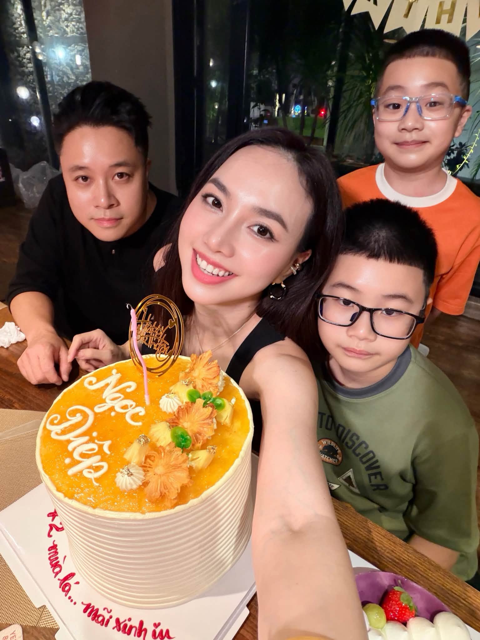 Tuổi 42 của Đinh Ngọc Diệp - Ảnh 3.