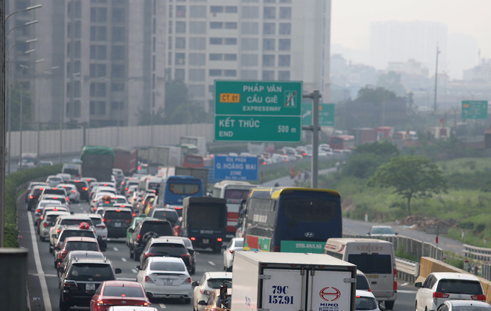 Đề xuất mới về biển b&aacute;o cao tốc v&agrave; an to&agrave;n giao th&ocirc;ng năm 2026 - Ảnh 1.