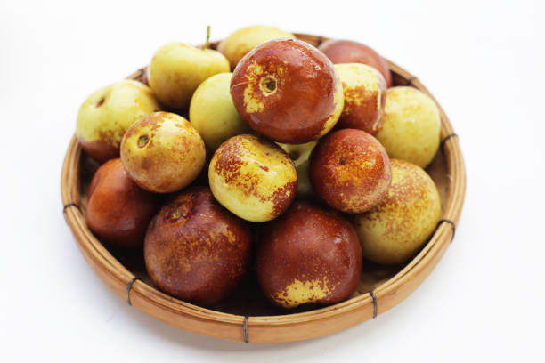 Trời hanh kh&ocirc;, 10 loại tr&aacute;i c&acirc;y n&ecirc;n bổ sung để chăm s&oacute;c l&agrave;n da v&agrave; sức khỏe - Ảnh 8.