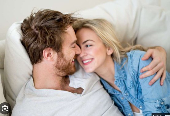Kh&ocirc;ng phải tuổi t&aacute;c, đ&acirc;y mới l&agrave; thứ ảnh hưởng trực tiếp đến "chuyện ấy" của bạn - Ảnh 2.