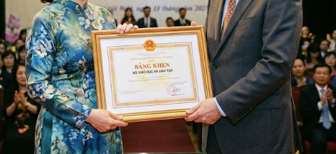 Đáp ứng điều kiện này giáo viên mới được nhận bằng khen của Bộ Giáo dục và Đào tạo - Ảnh 1.