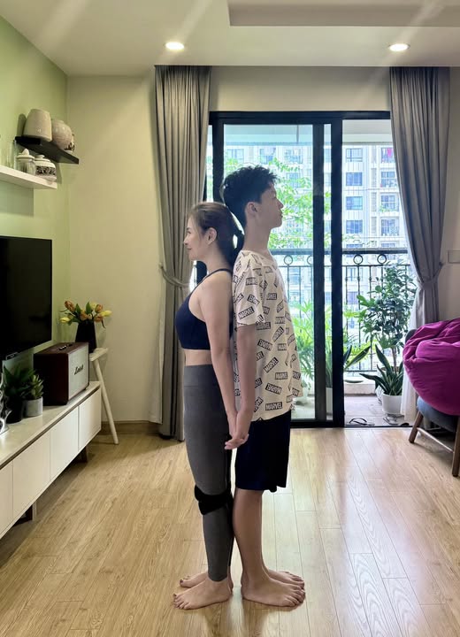 Con trai MC Đan Lê cao vọt 13cm chỉ sau 1 năm: Mâm cơm gia đình cần có gì để nuôi dưỡng chiều cao ở trẻ? - Ảnh 2.