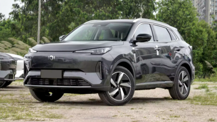 SUV điện gi&aacute; rẻ 348 triệu đồng với c&ocirc;ng suất 163 m&atilde; lực v&agrave; phạm vi 506 km - Ảnh 4.