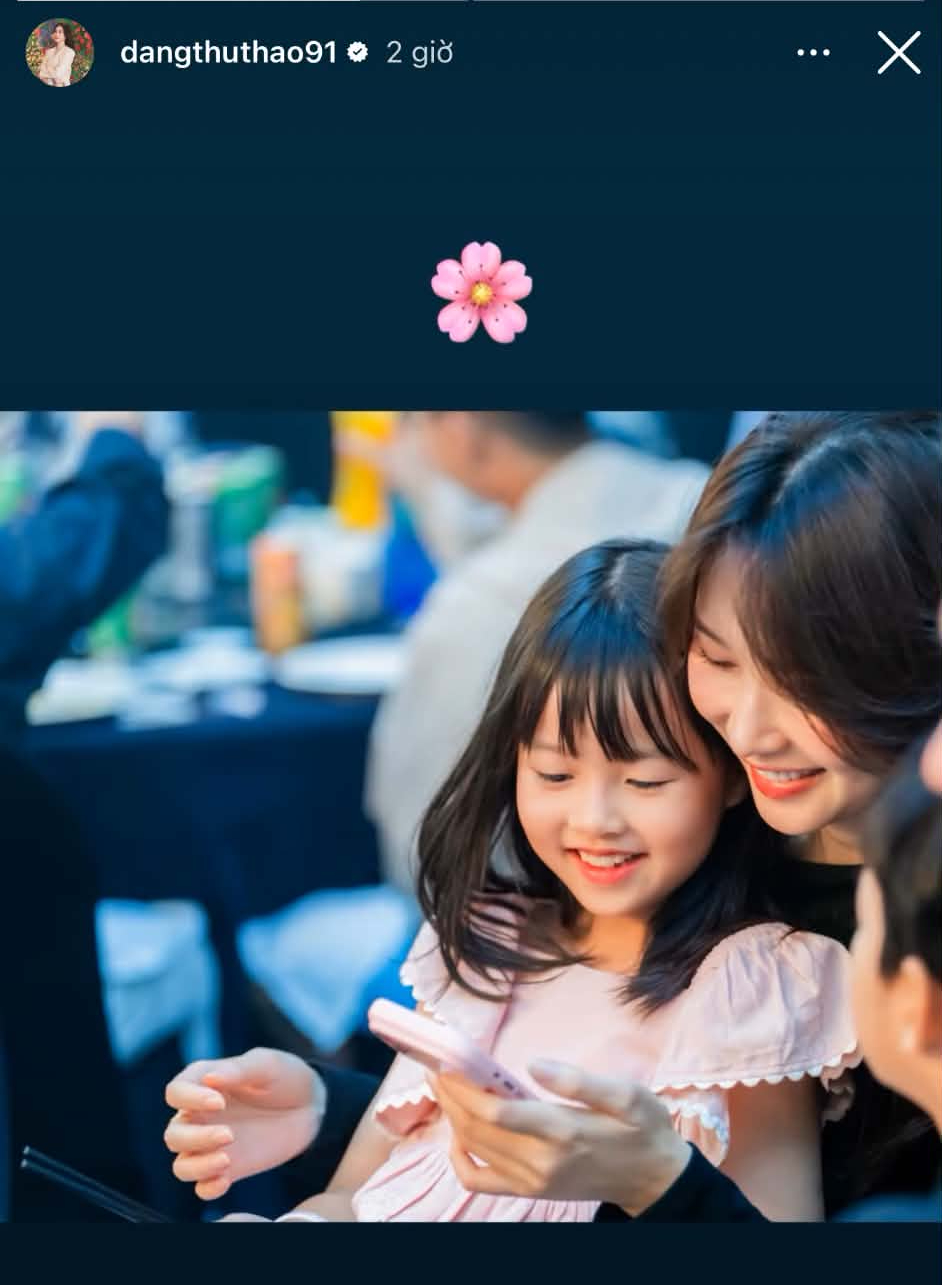 Đặng Thu Thảo hiếm hoi khoe &aacute;i nữ, gia đ&igrave;nh n&agrave;ng hậu 3 con hiện tại ra sao? - Ảnh 1.