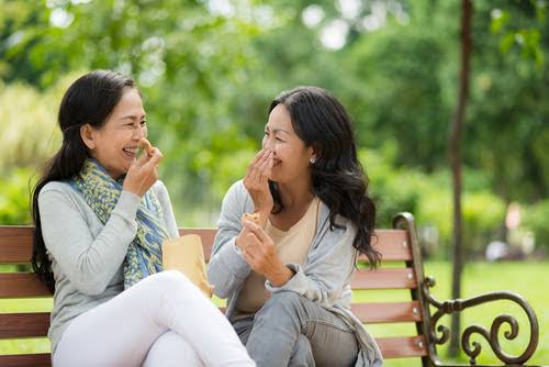 Kh&ocirc;ng phải tiền bạc, 4 việc n&ecirc;n l&agrave;m trước khi nghỉ hưu để tuổi gi&agrave; sống khỏe, vi&ecirc;n m&atilde;n - Ảnh 1.