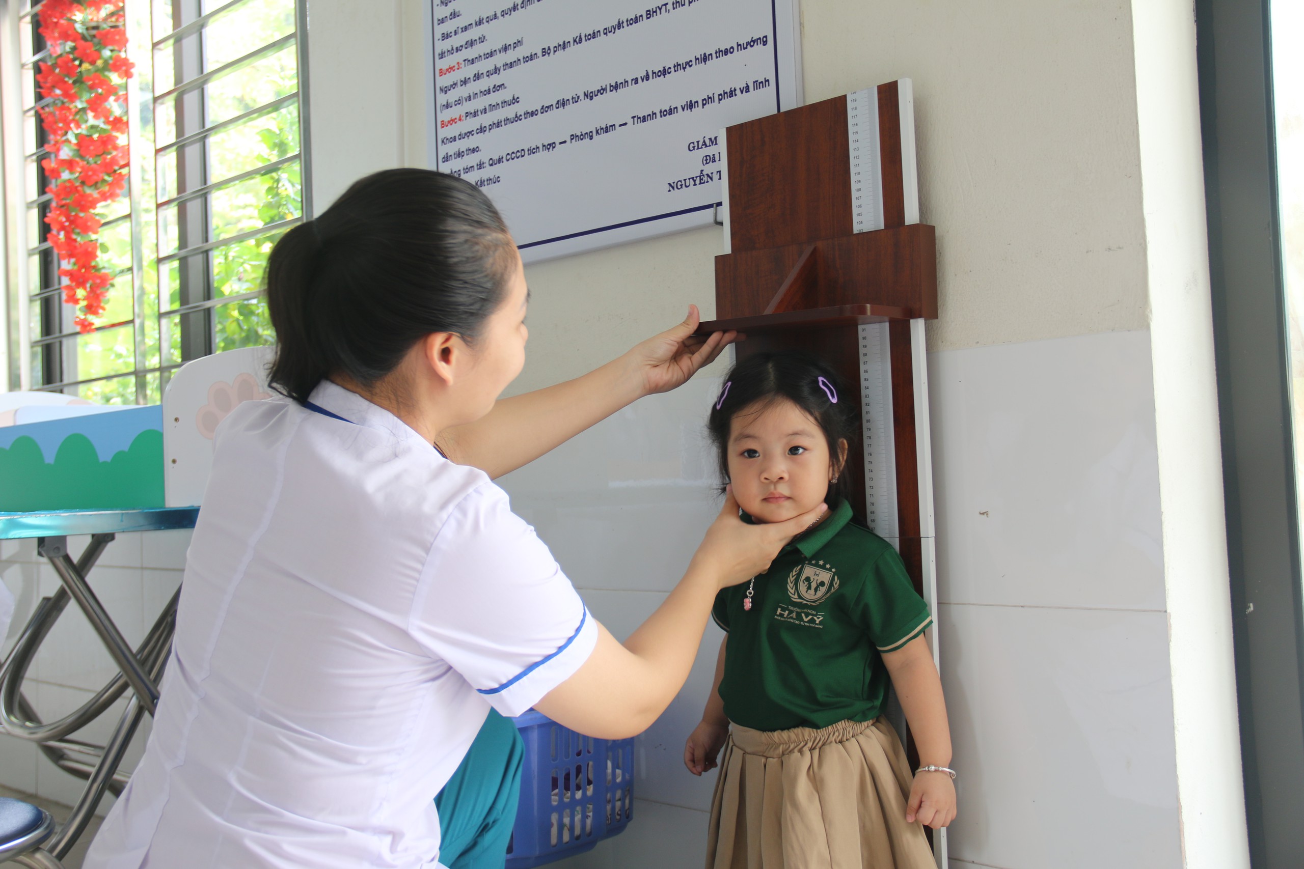 H&agrave; Nội tổ chức kh&aacute;m sức khỏe miễn ph&iacute; cho người yếu thế , n&acirc;ng cao chất lượng cuộc sống - Ảnh 12.