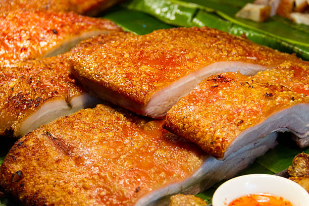 Mẹo l&agrave;m thịt ba chỉ quay bằng nồi chi&ecirc;n kh&ocirc;ng dầu: Da gi&ograve;n nổ xốp, thịt mềm mọng - Ảnh 11.